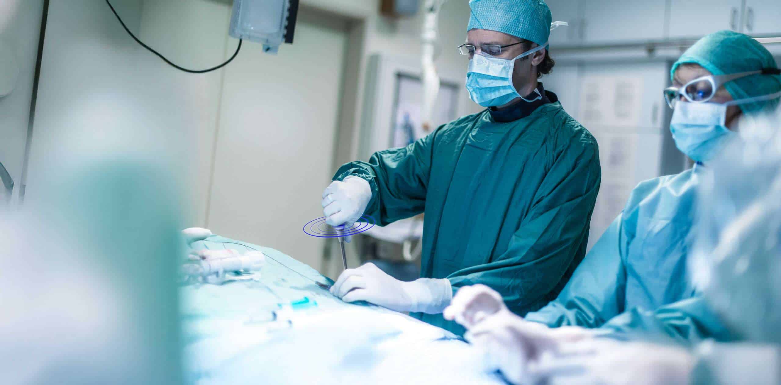 Surgical team using seecure sense in the operating room